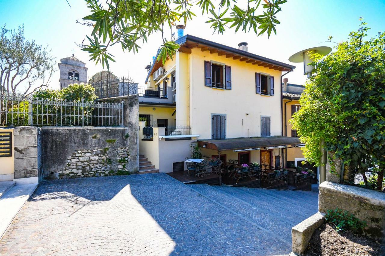 Catullo Apartments 시르미오네 외부 사진